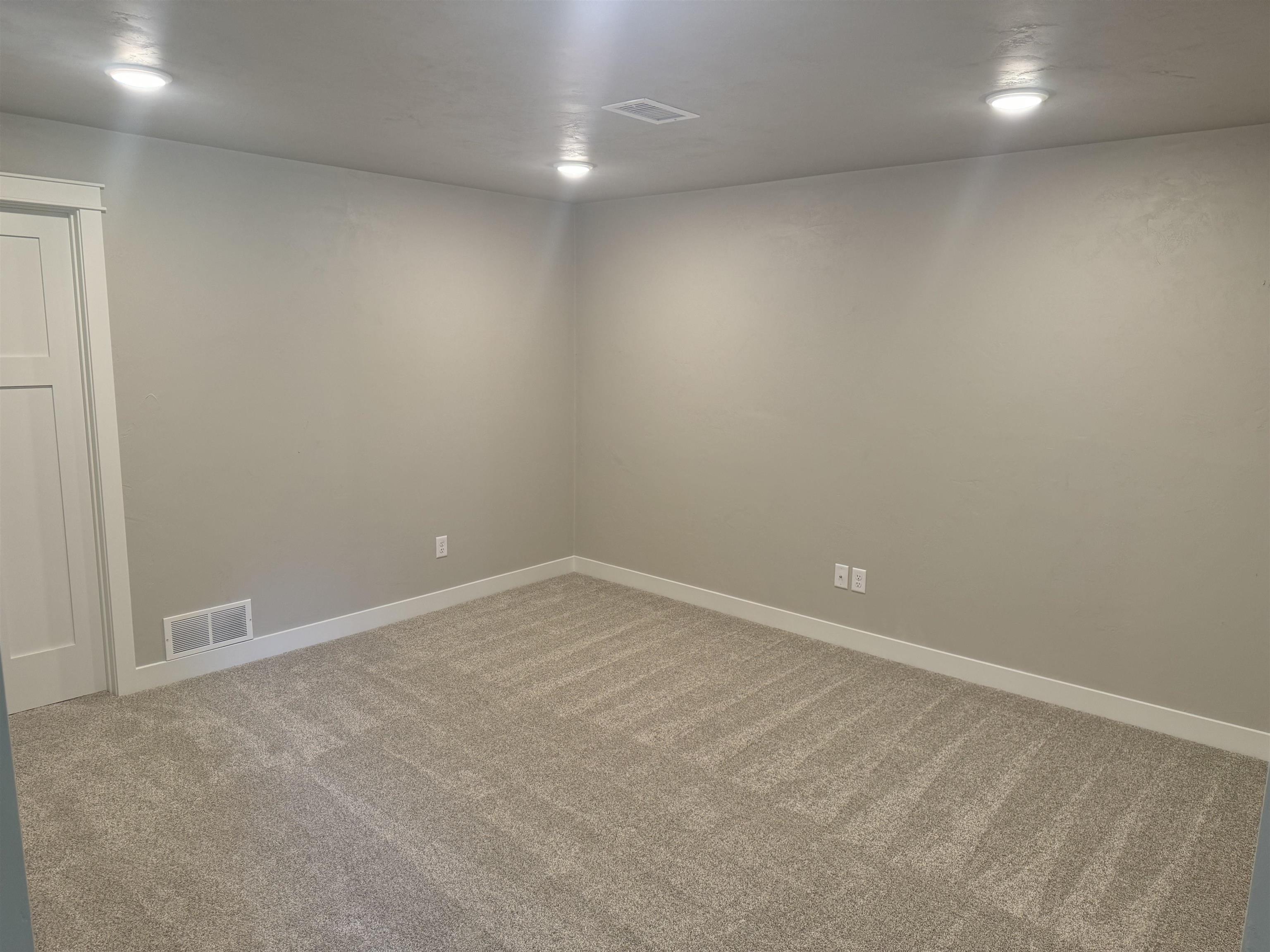 4762 North Marlo Way, Unit 3 Appleton, WI 54913 - Photo 20 of 25 Gallery Image 20
