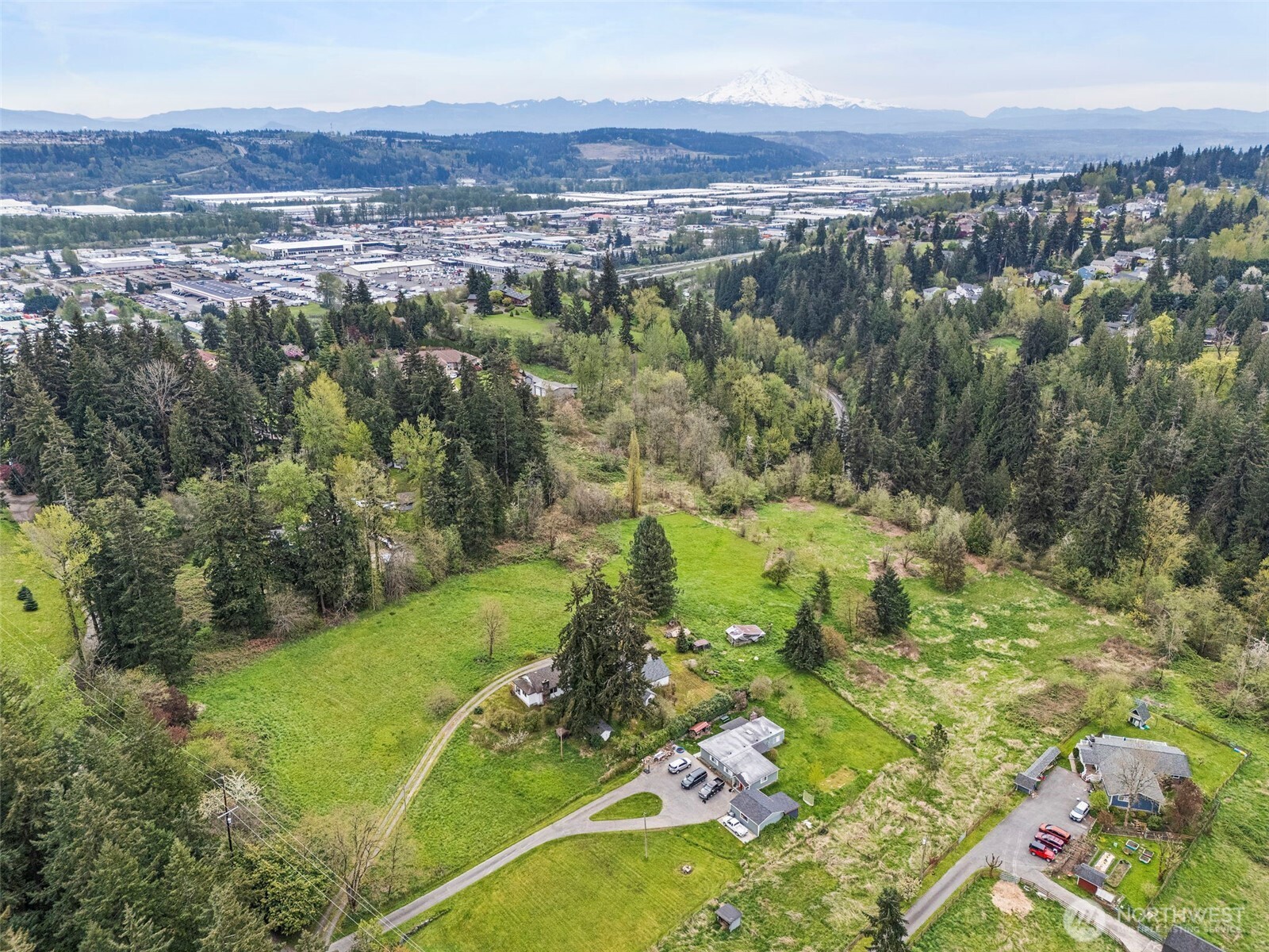 12106 County Line Road East Edgewood, WA 98372 - Photo 26 of 31 a view of a city