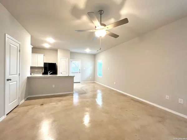 $1,450 | 7911 Dial Ike Drive, Unit 202, San Antonio, TX 78218