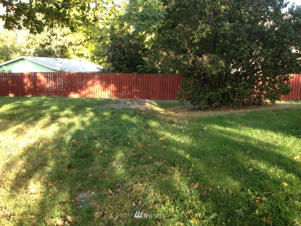 101 Montvue Street Riverside, WA 98849 - Photo 5 of 16