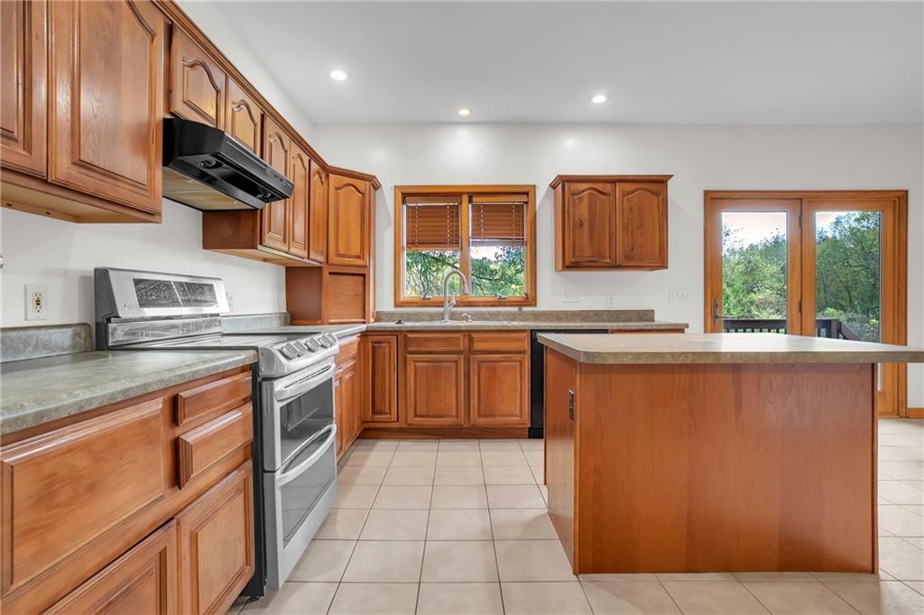 120 Alameda Road Butler, PA 16001 - Photo 11 of 50