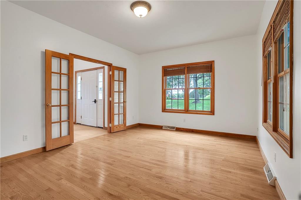 120 Alameda Road Butler, PA 16001 - Photo 6 of 50