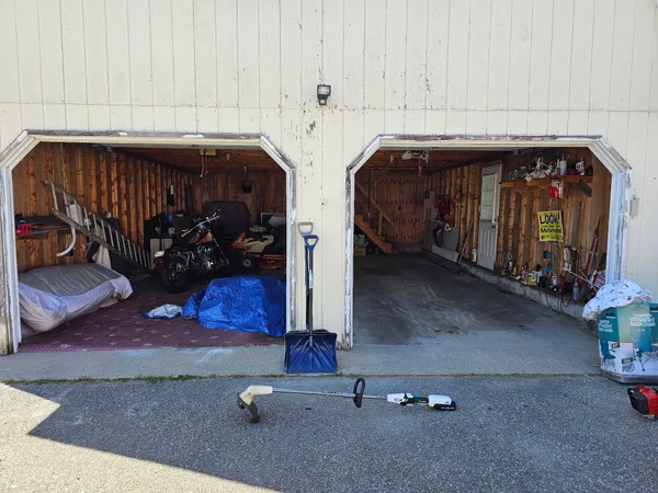 $139,900 | 22 Pine Street, East Millinocket, ME 04430