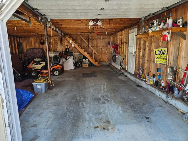 $149,900 | 22 Pine Street, East Millinocket, ME 04430