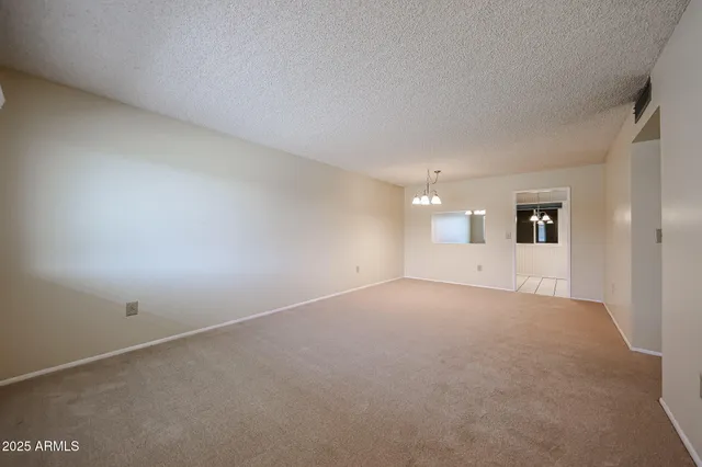 $195,000 | 10855 West Santa Fe Drive, Sun City, AZ 85351