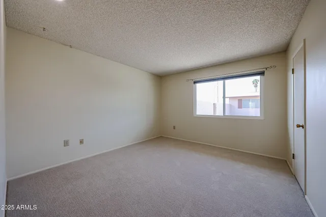 $195,000 | 10855 West Santa Fe Drive, Sun City, AZ 85351