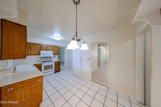 $195,000 | 10855 West Santa Fe Drive, Sun City, AZ 85351