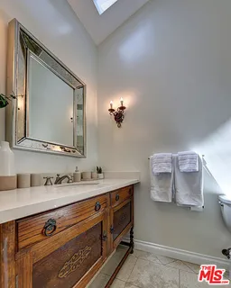 $1,999,000 | 4253 Le Bourget Avenue, Culver City, CA 90232