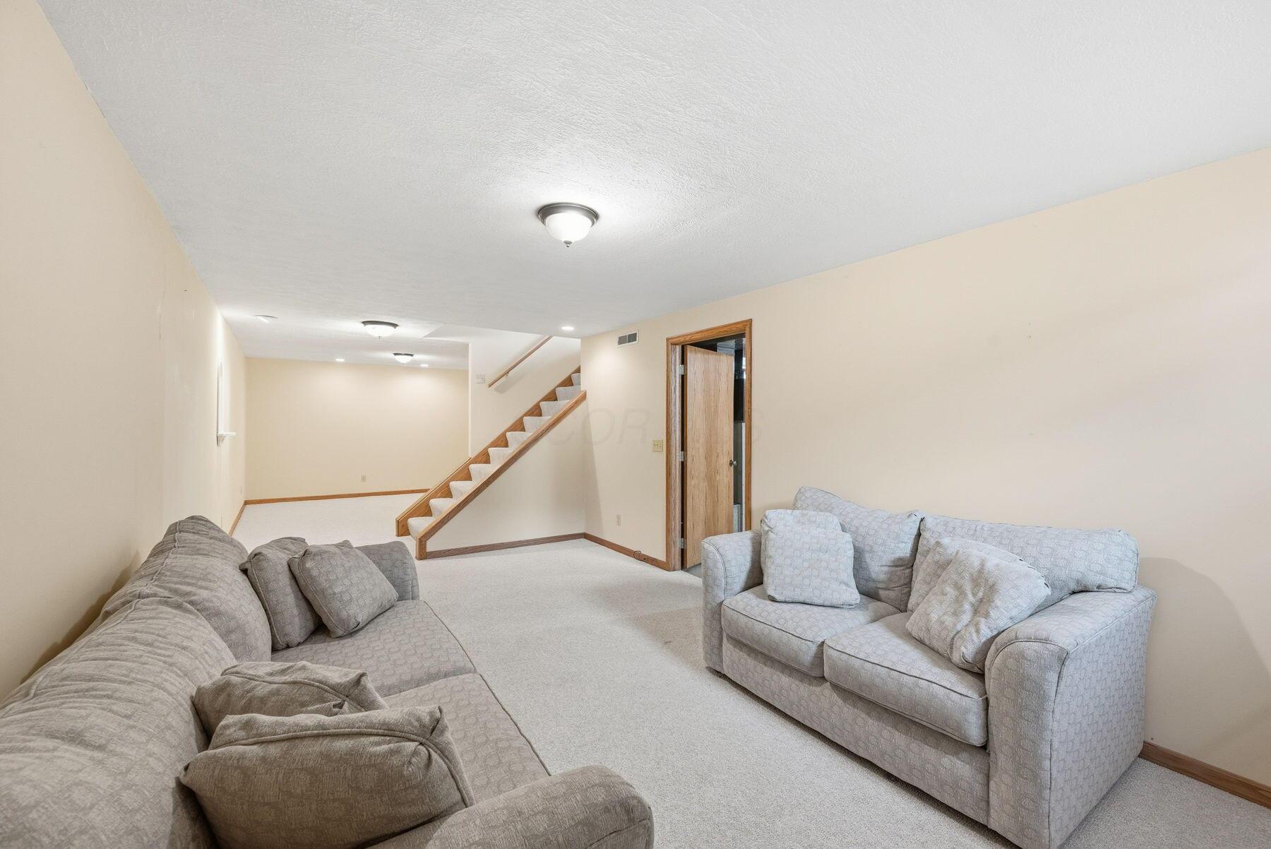 1339 Adare Road Marion, OH 43302 - Photo 46 of 50
