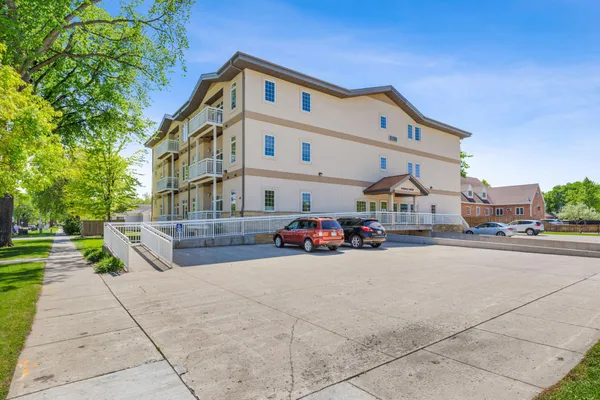 $265,000 | 203 6th Street South, Unit 101, Moorhead, MN 56560