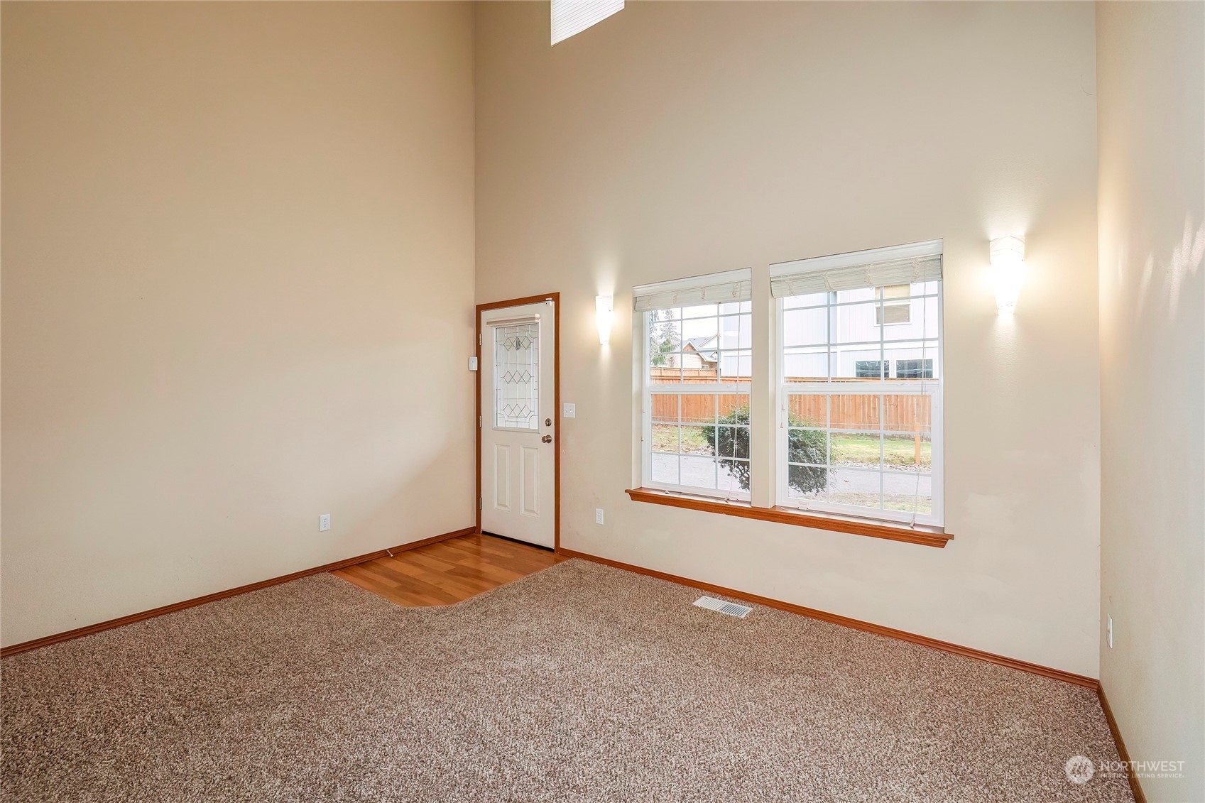 166 Gazebo Street Port Orchard, WA 98366 - Photo 4 of 22 an empty room with a window