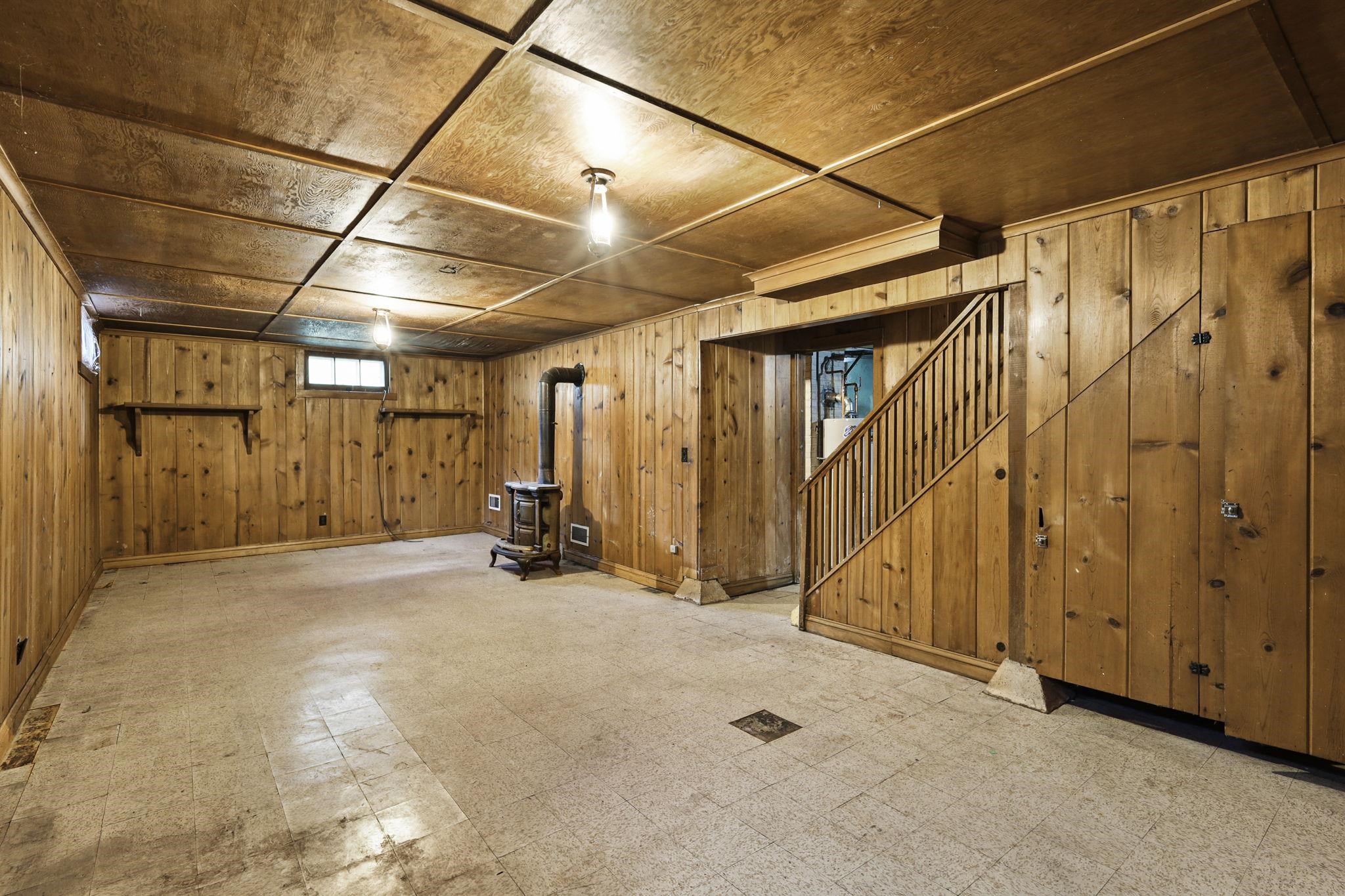 3209 Topping Road Madison, WI 53705 - Photo 25 of 34