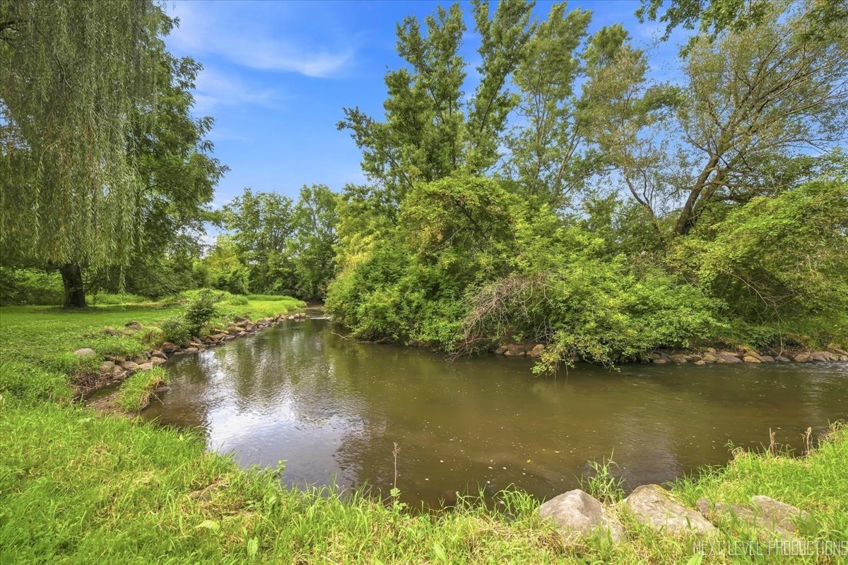 3663 Wolf Road Oswego, IL 60543 - Photo 61 of 78 Gallery Image 61
