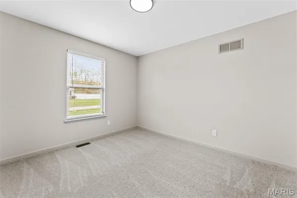 $330,000 | 690 Glen Eagle Drive, Troy, MO 63379