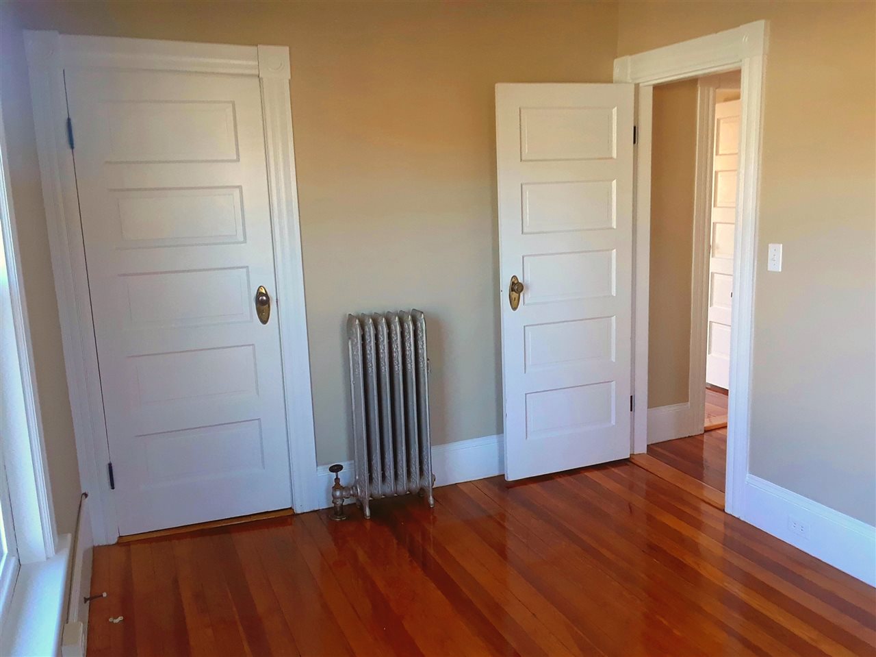 724 Maple Street Manchester, NH 03104 - Photo 16 of 32