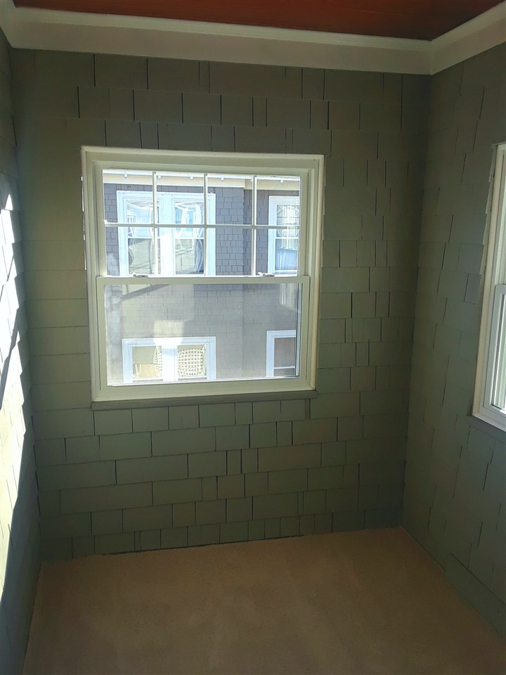 724 Maple Street Manchester, NH 03104 - Photo 27 of 32