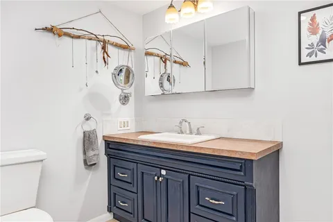 $575,000 | 34 Highland Terrace, Scituate, RI 02857