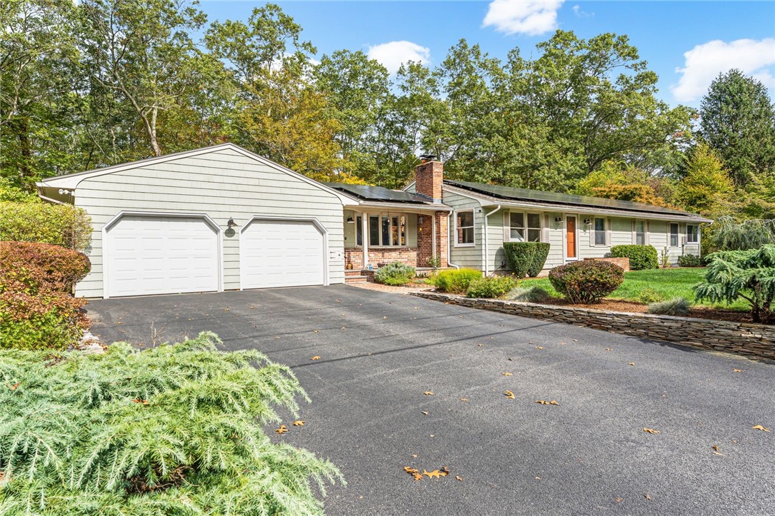34 Highland Terrace Scituate, RI 02857 - Photo 2 of 38