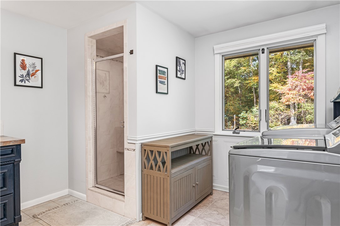 34 Highland Terrace Scituate, RI 02857 - Photo 21 of 38