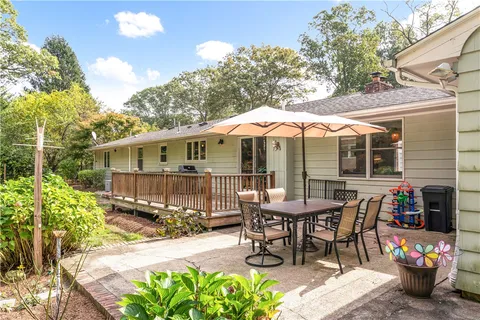 $575,000 | 34 Highland Terrace, Scituate, RI 02857