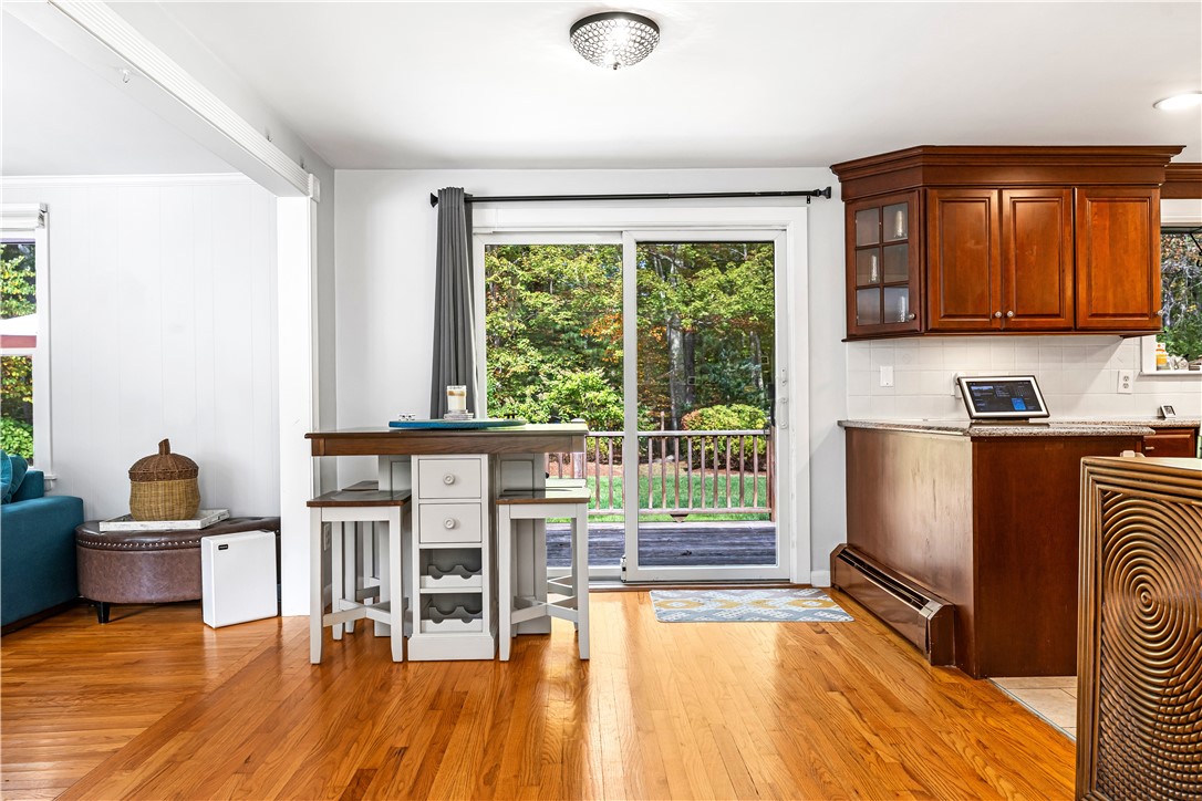 34 Highland Terrace Scituate, RI 02857 - Photo 8 of 38