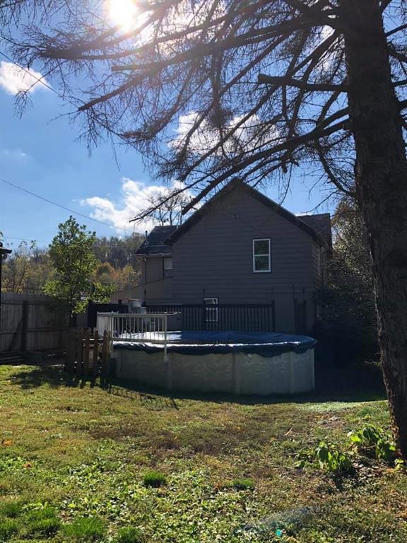 933 Horning Road Baldwin, PA 15236 - Photo 15 of 20 Exterior Rear