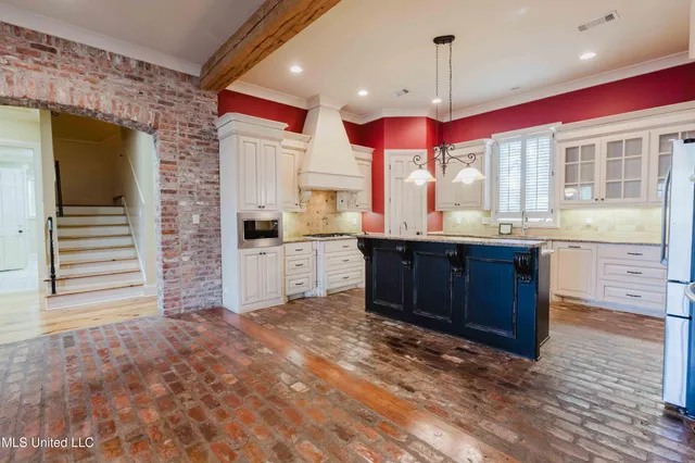 $615,000 | 115 Belle Terre Drive, Madison, MS 39110