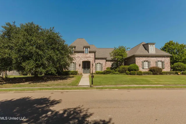 $615,000 | 115 Belle Terre Drive, Madison, MS 39110