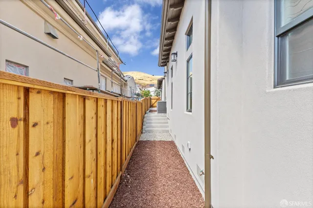 $3,850,000 | 42119 Vinha Way, Fremont, CA 94539