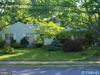 621 Frederick Road Lansdale, PA 19446 - Photo 1 of 3 Gallery Image 1