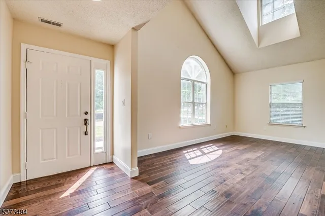 $649,000 | 2008 Ackmen Court, Bridgewater, NJ 08807