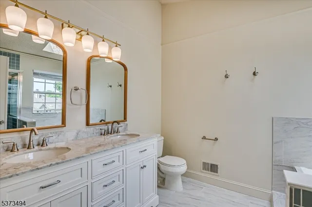 $649,000 | 2008 Ackmen Court, Bridgewater, NJ 08807