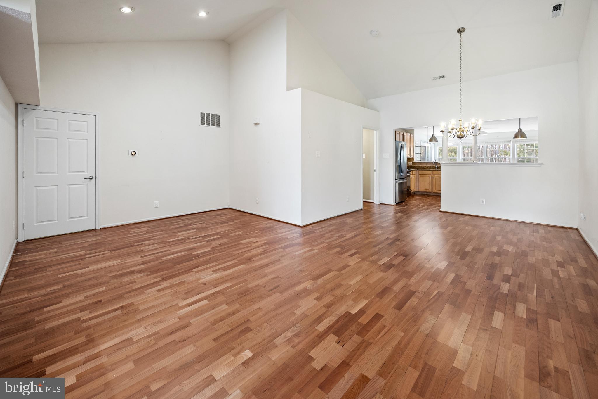 20 Raleigh Drive Mount Laurel, NJ 08054 - Photo 9 of 32