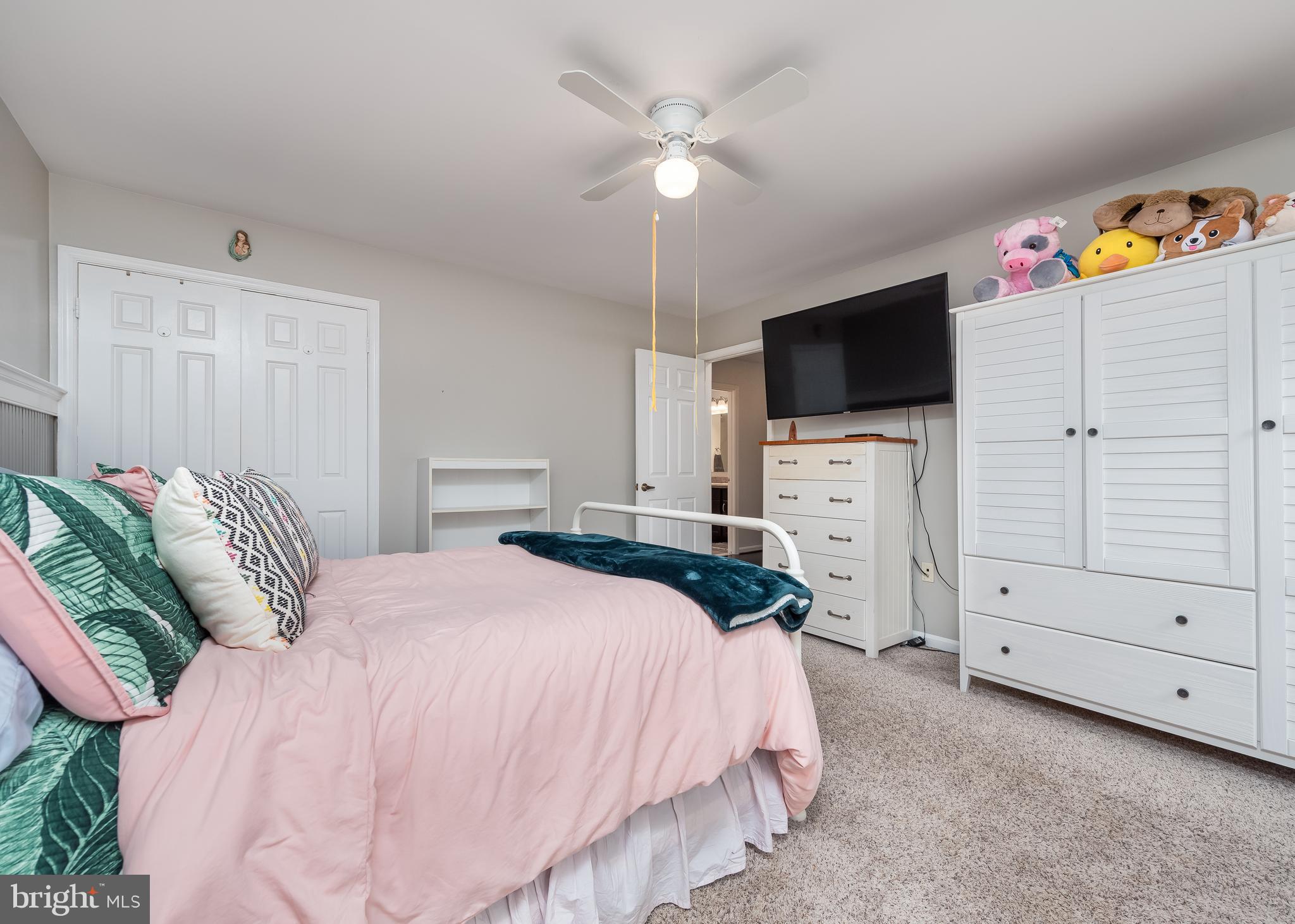329 Soapstone Lane Silver Spring, MD 20905 - Photo 39 of 60 Gallery Image 39