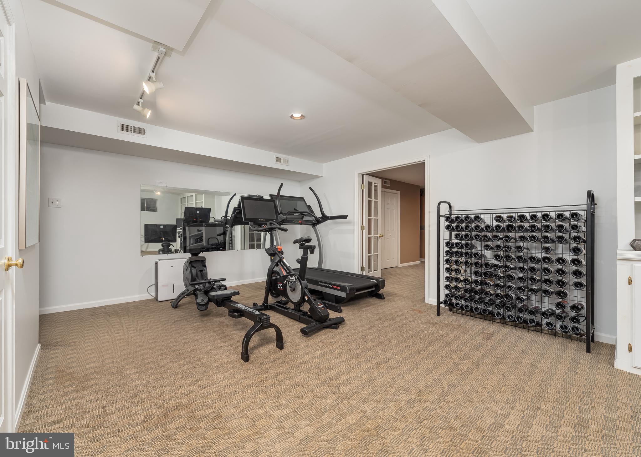 329 Soapstone Lane Silver Spring, MD 20905 - Photo 40 of 60 Gallery Image 40