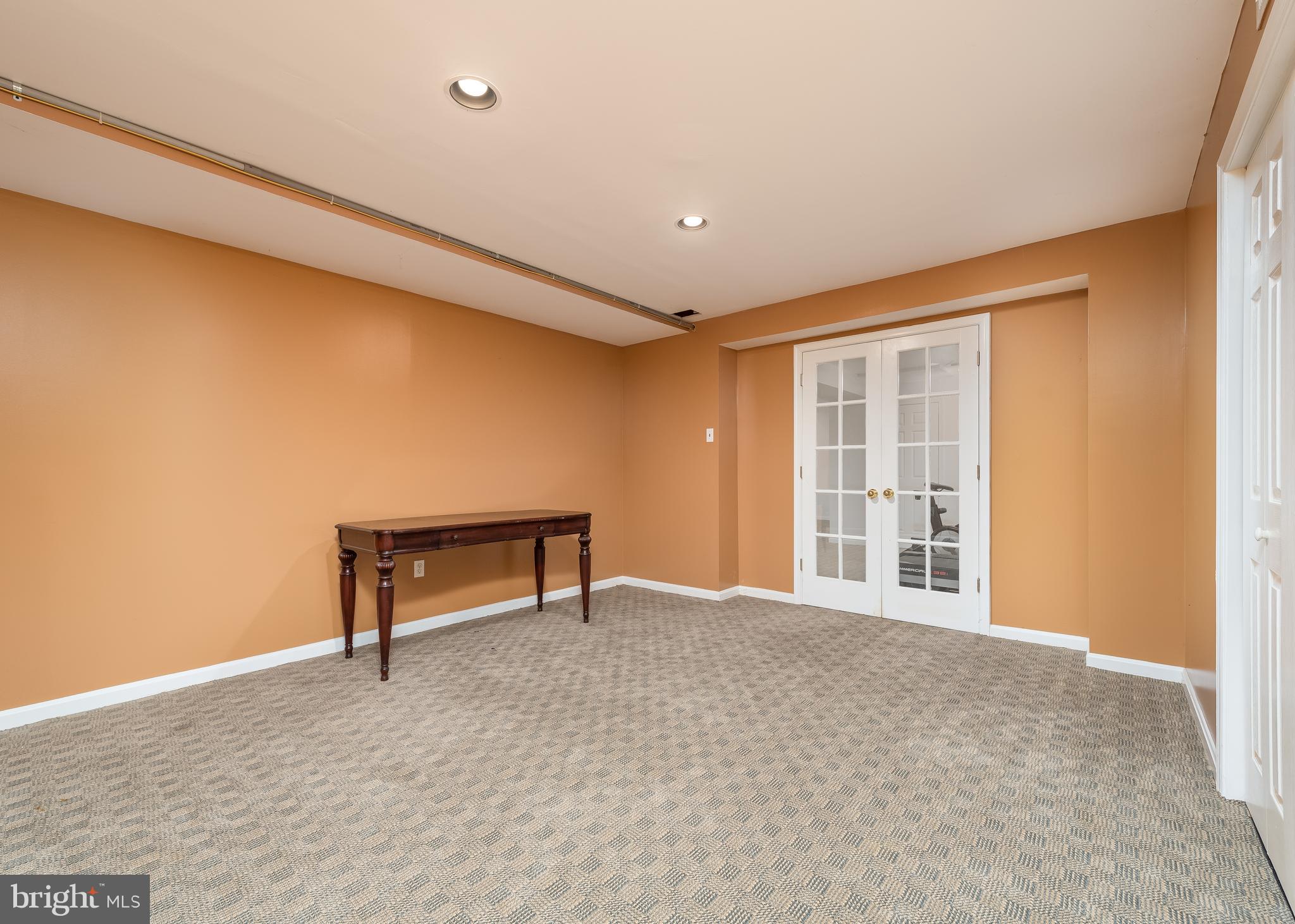 329 Soapstone Lane Silver Spring, MD 20905 - Photo 44 of 60 Gallery Image 44