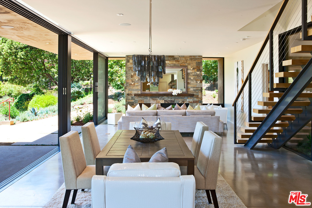 6228 Sycamore Meadows Drive Malibu, CA 90265 - Photo 12 of 31