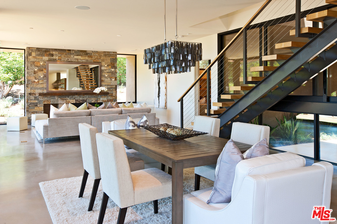 6228 Sycamore Meadows Drive Malibu, CA 90265 - Photo 13 of 31