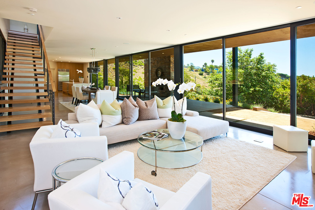 6228 Sycamore Meadows Drive Malibu, CA 90265 - Photo 16 of 31