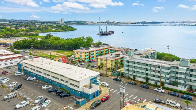 $240,000 | 98-142 Lipoa Place, Unit 103, Aiea, HI 96701
