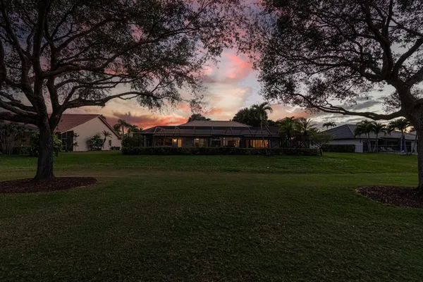 $945,000 | 10791 River Glenn Drive, Boca Raton, FL 33428