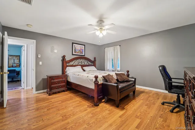 $534,000 | 64 Palomino Place, New Windsor, NY 12553