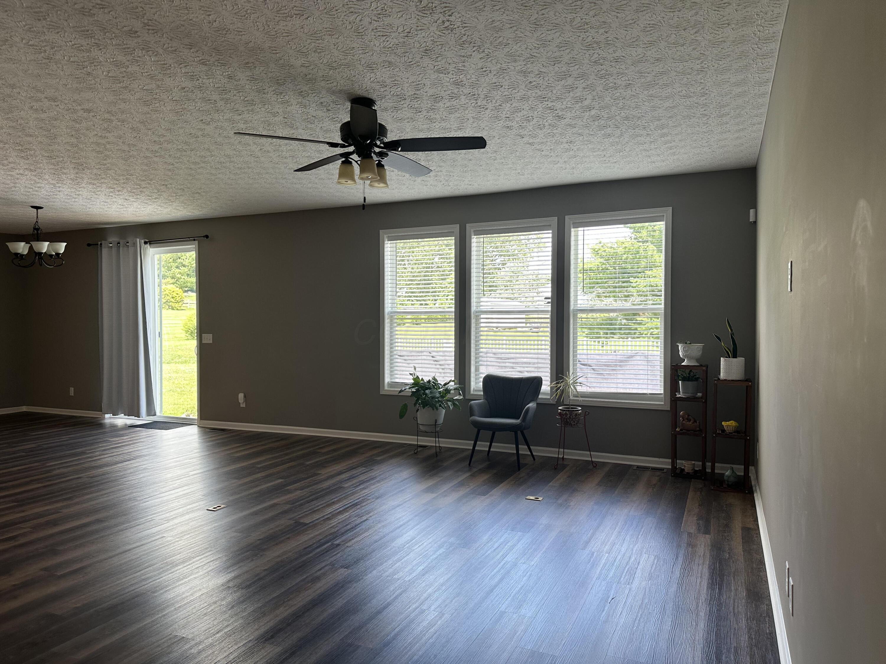 2434 Pickerington Road Carroll, OH 43112 - Photo 5 of 58