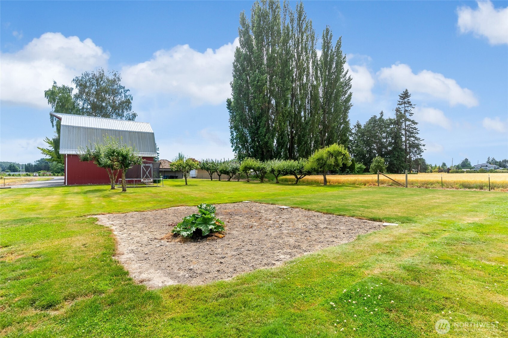 17645 McLean Road Mount Vernon, WA 98273 - Photo 34 of 40 Gallery Image 34