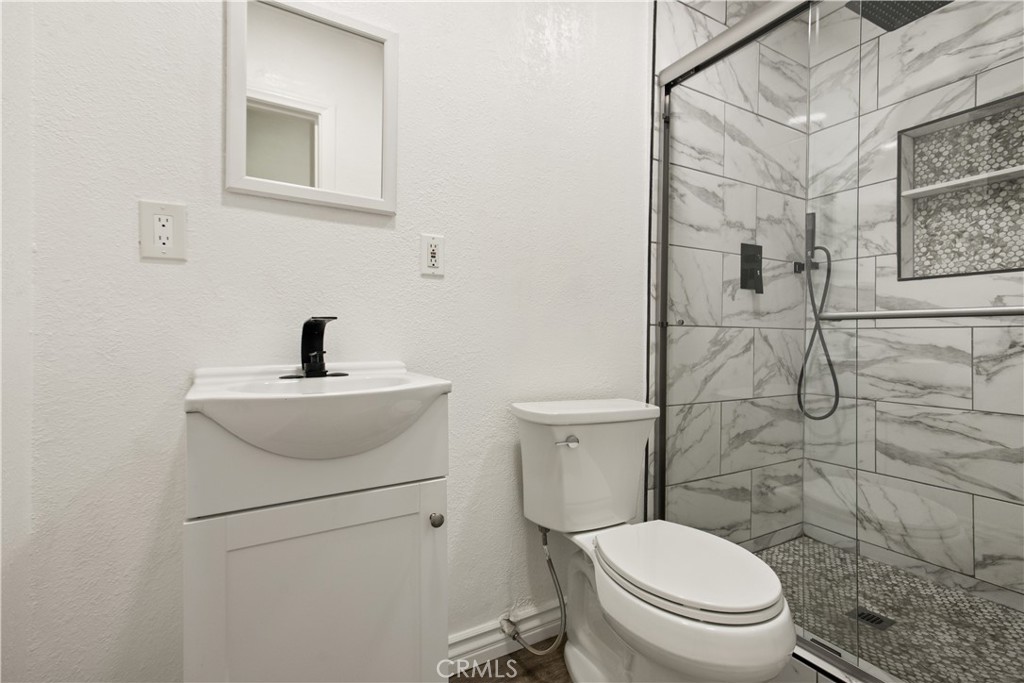 11386 Cambridge Street Riverside, CA 92503 - Photo 20 of 31 Gallery Image 20