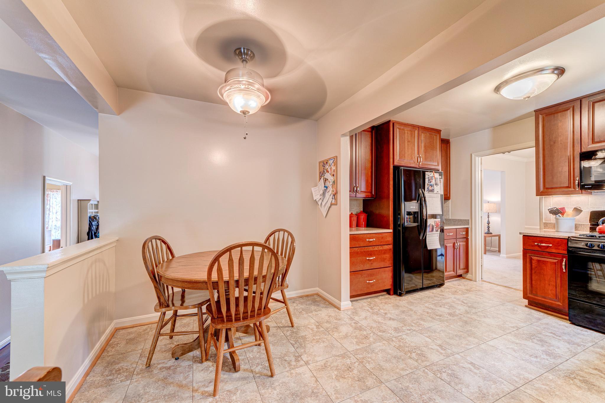 8102 Hudson Falls Way Springfield, VA 22153 - Photo 12 of 61 Gallery Image 12