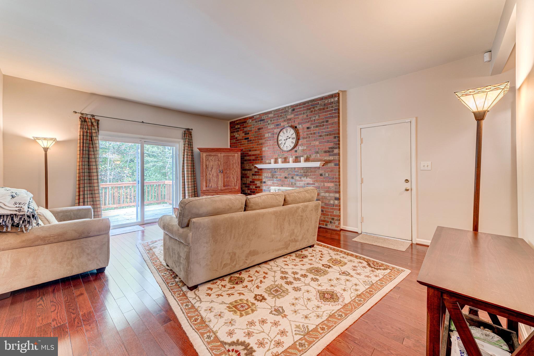 8102 Hudson Falls Way Springfield, VA 22153 - Photo 13 of 61 Gallery Image 13