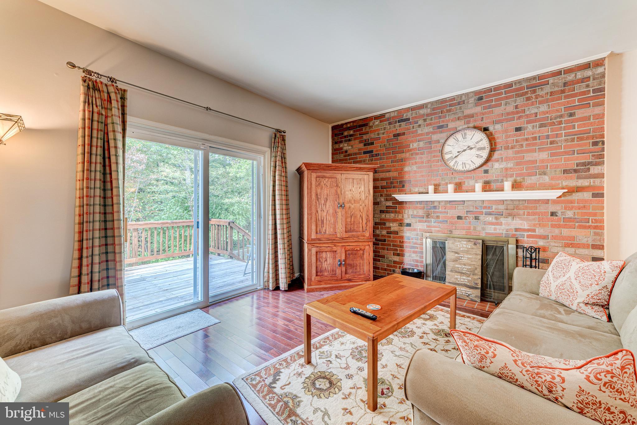 8102 Hudson Falls Way Springfield, VA 22153 - Photo 16 of 61 Gallery Image 16