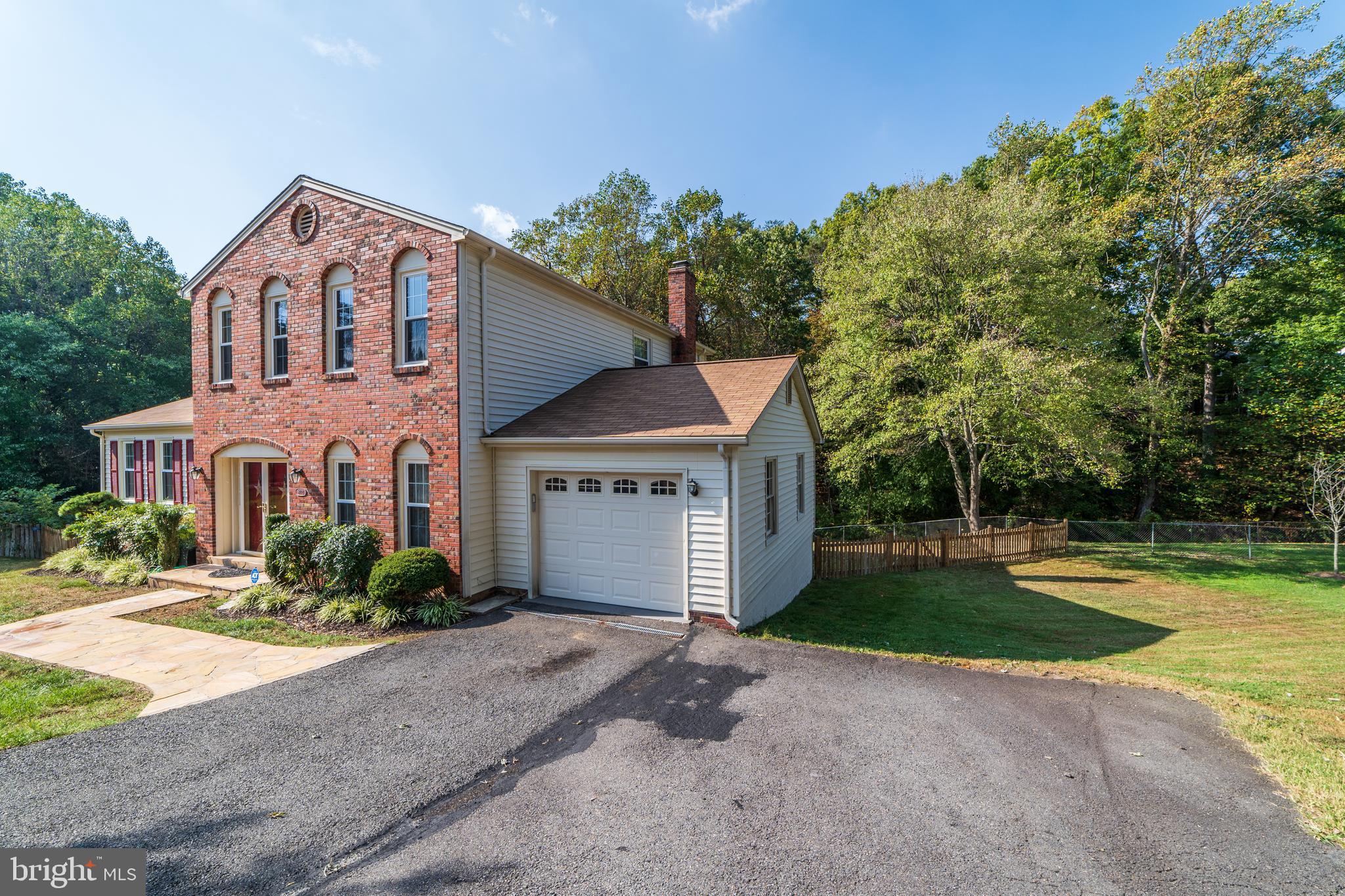 8102 Hudson Falls Way Springfield, VA 22153 - Photo 47 of 61 Gallery Image 47