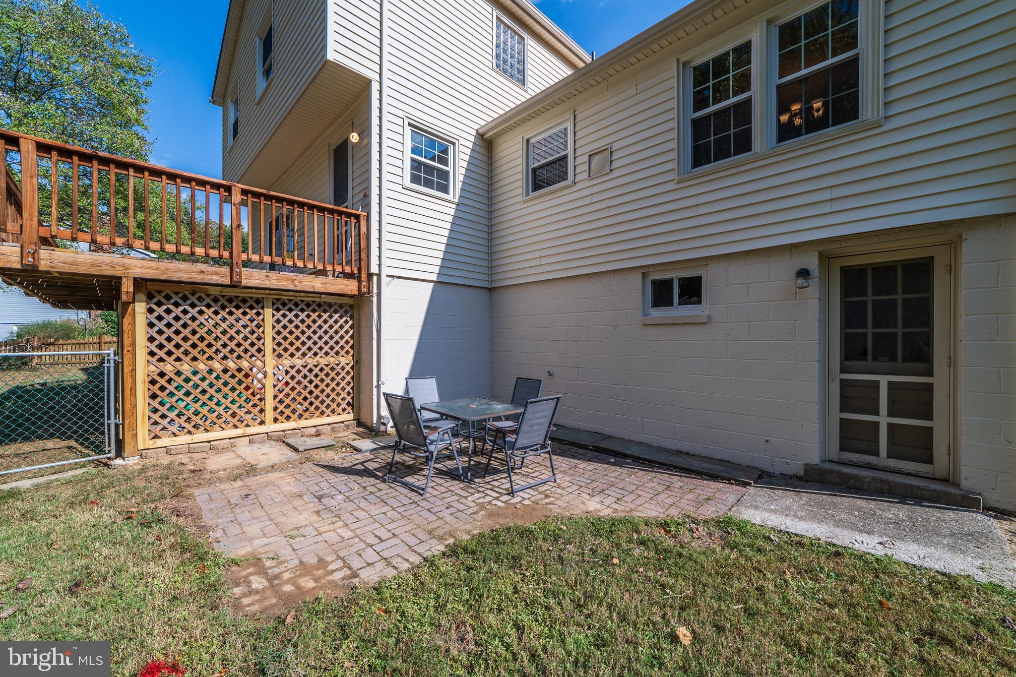 8102 Hudson Falls Way Springfield, VA 22153 - Photo 50 of 61 Gallery Image 50